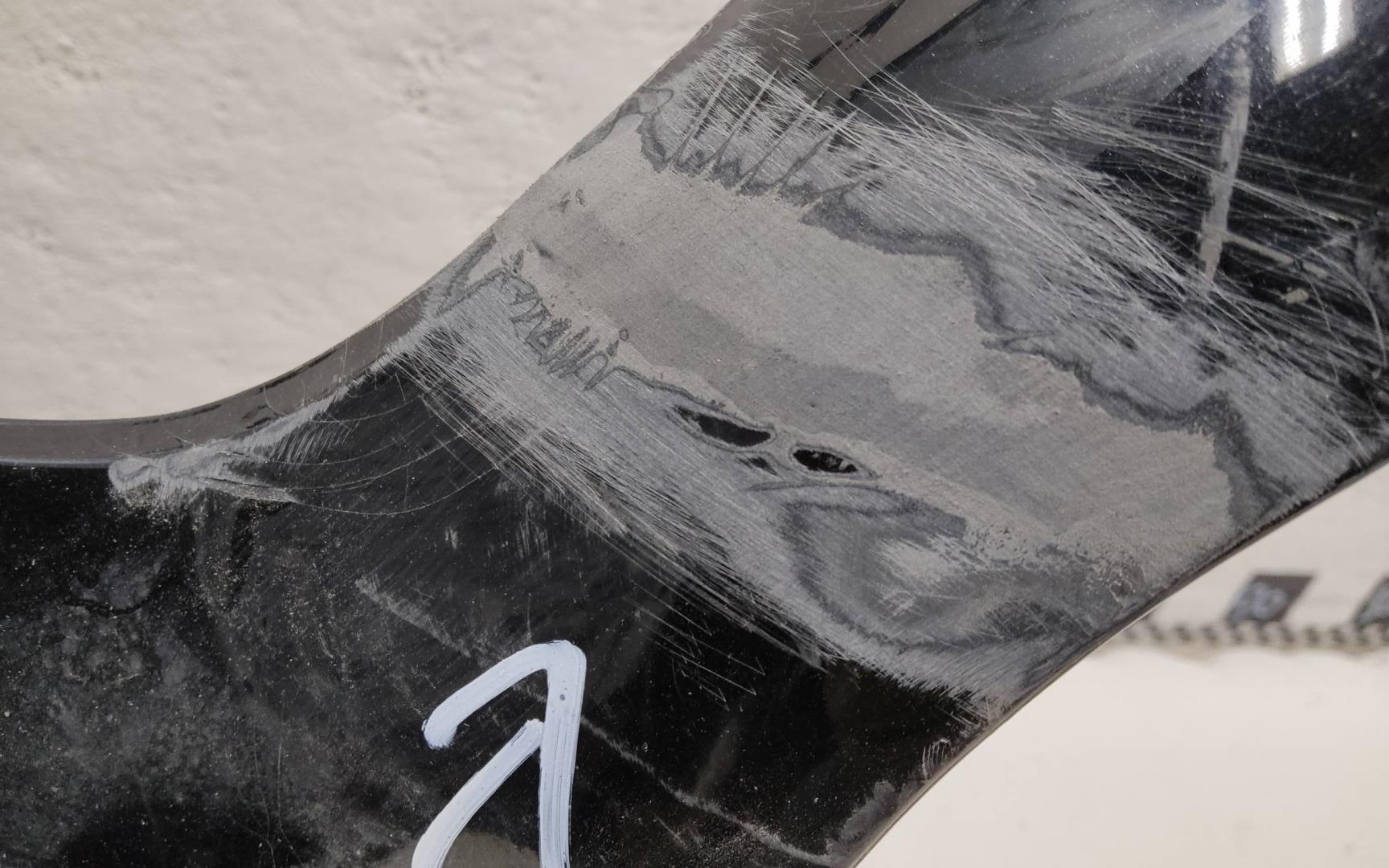 Бампер передний