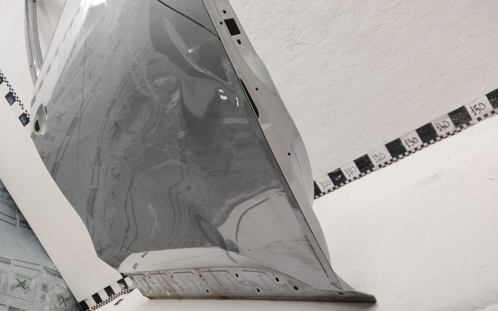 Дверь передняя правая