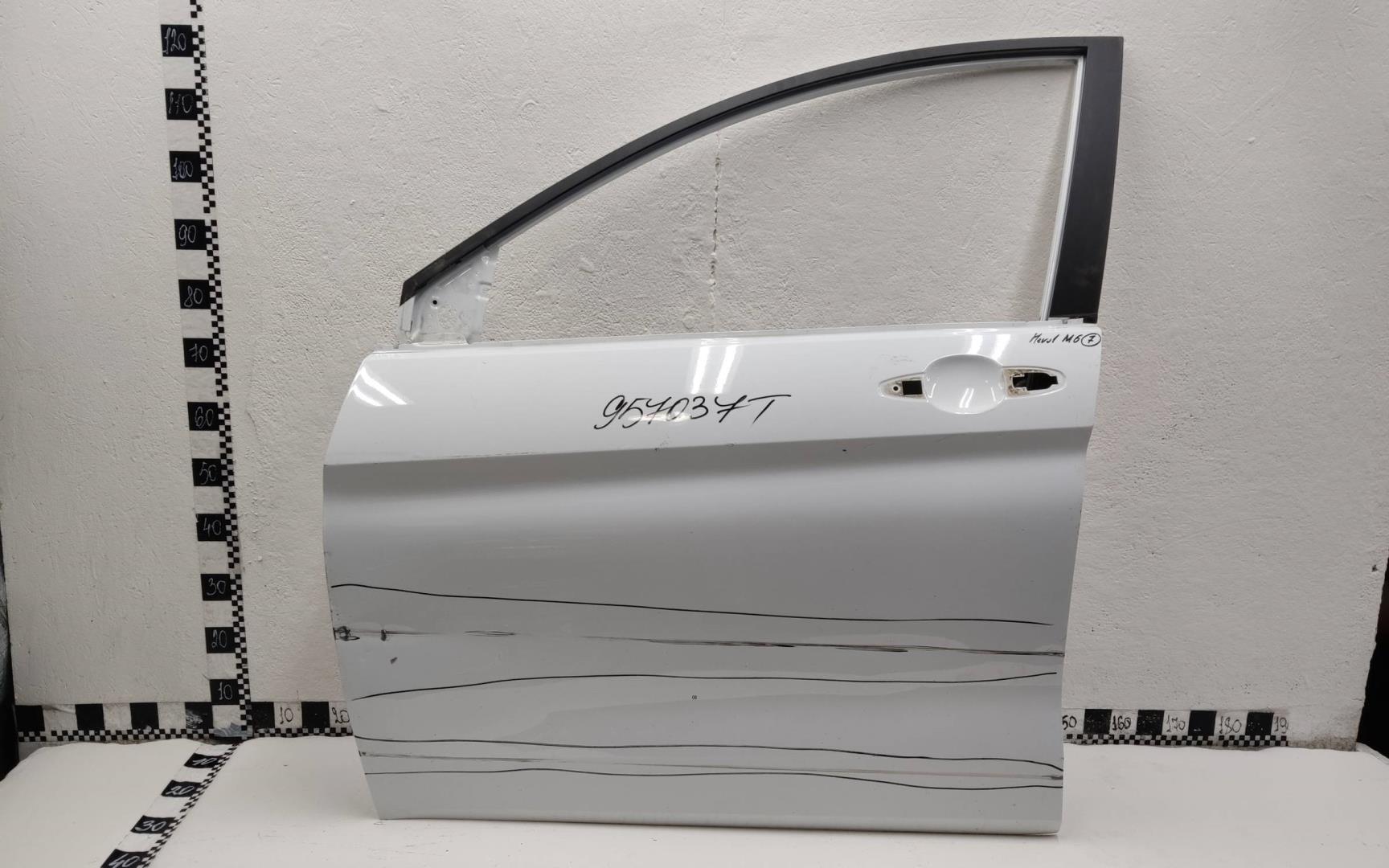 Дверь передняя левая