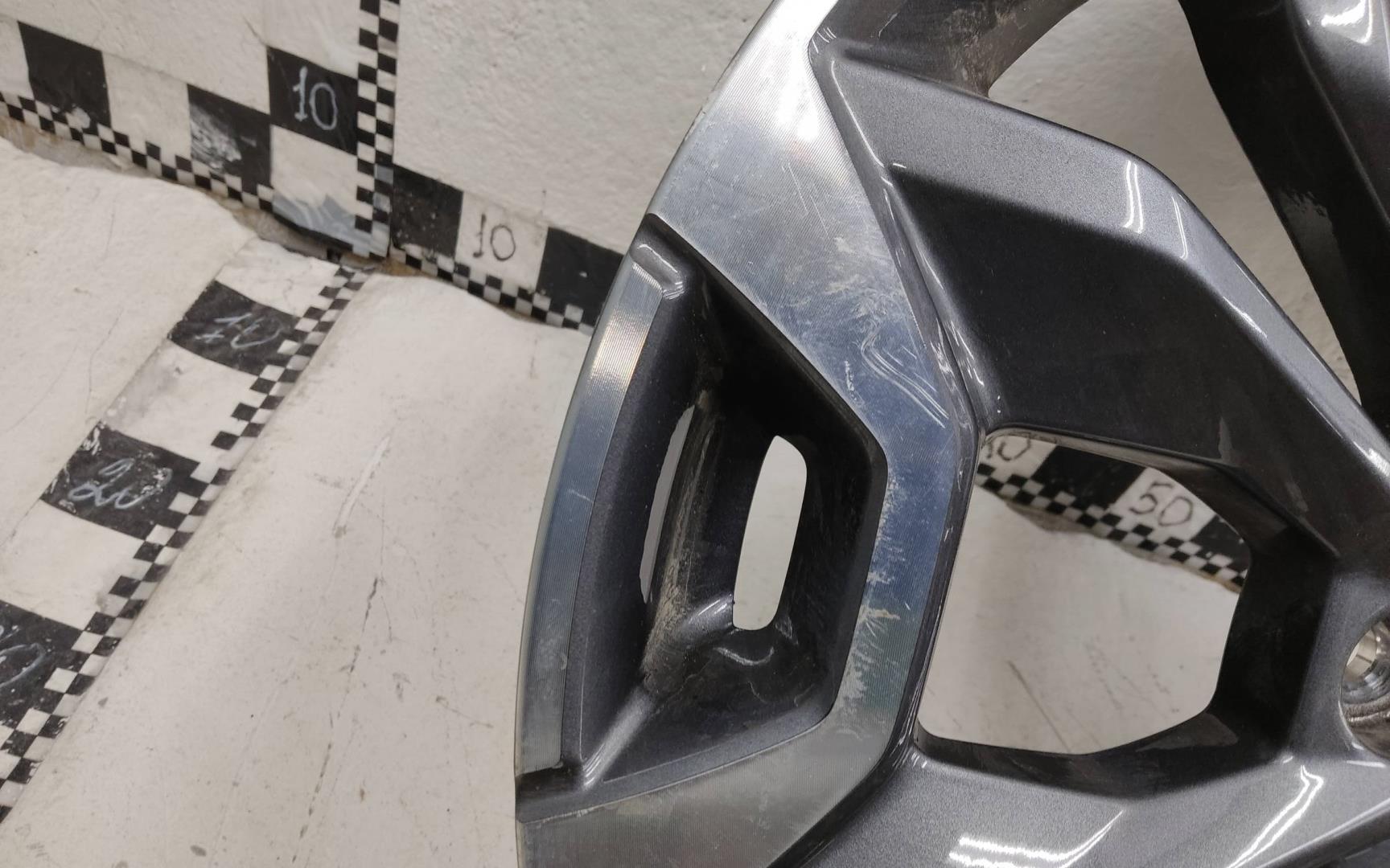 Диск колесный литой легкий сплав