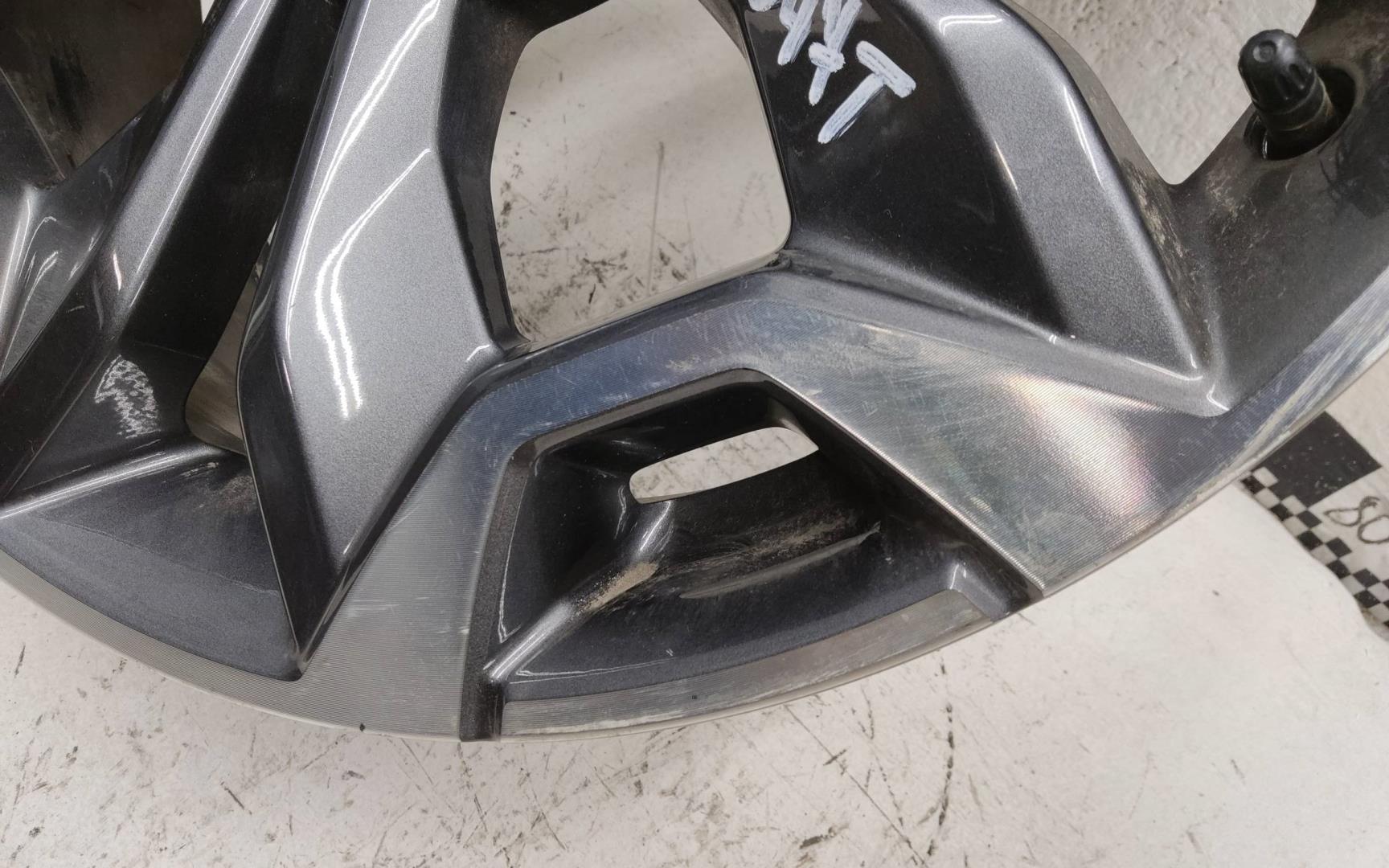 Диск колесный литой легкий сплав