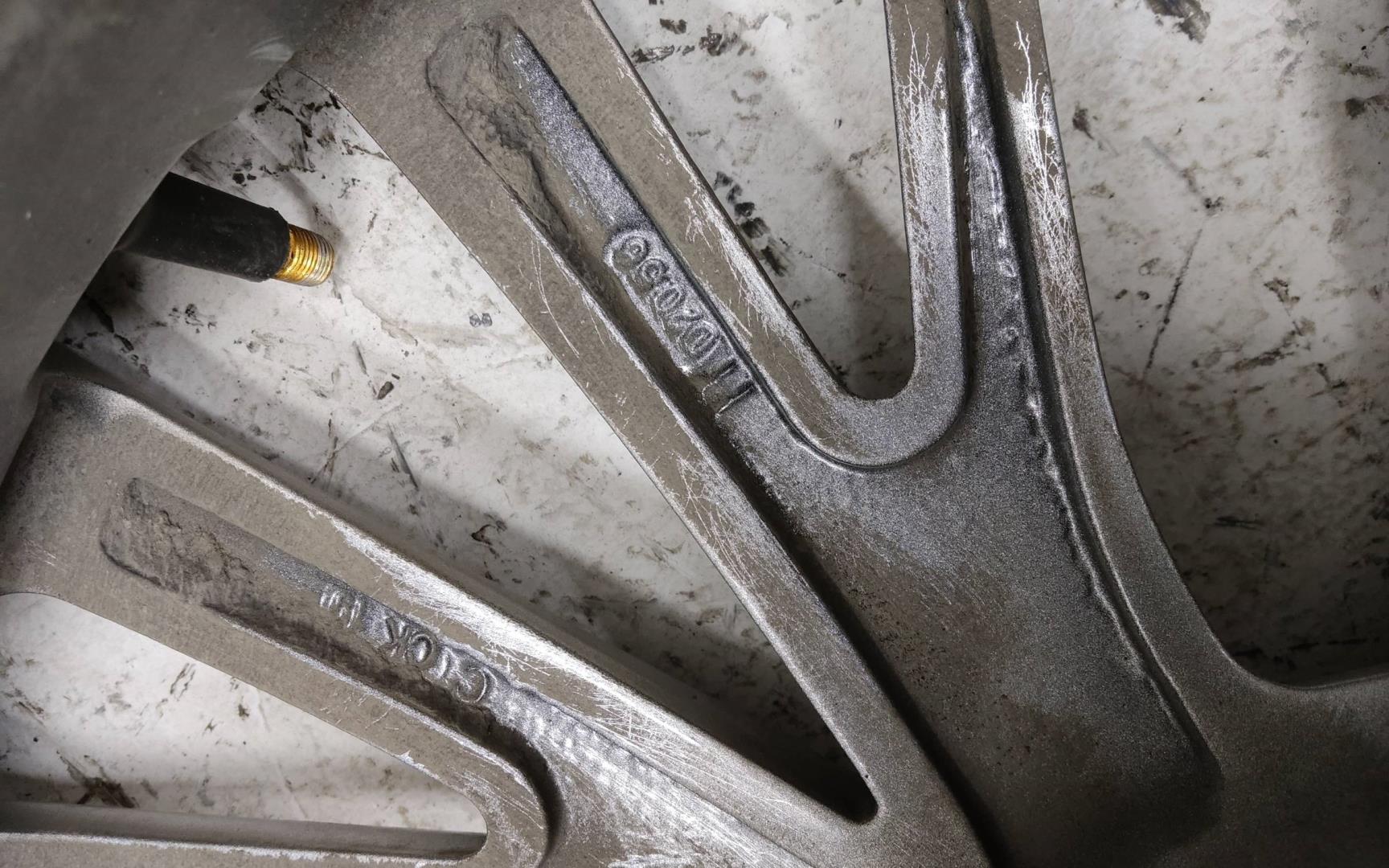 Диск колесный литой легкий сплав