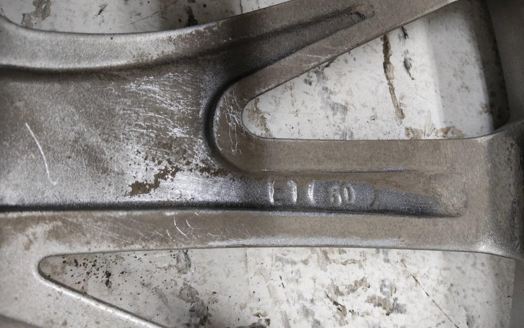 Диск колесный литой легкий сплав