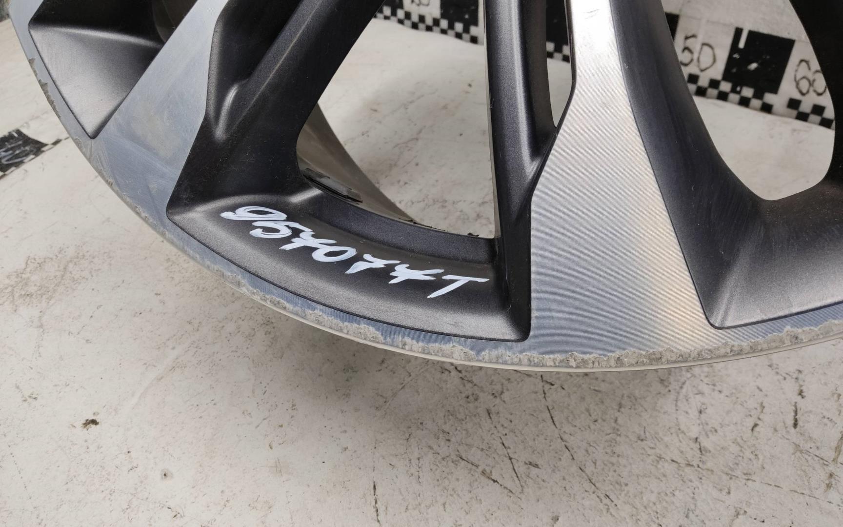 Диск колесный литой