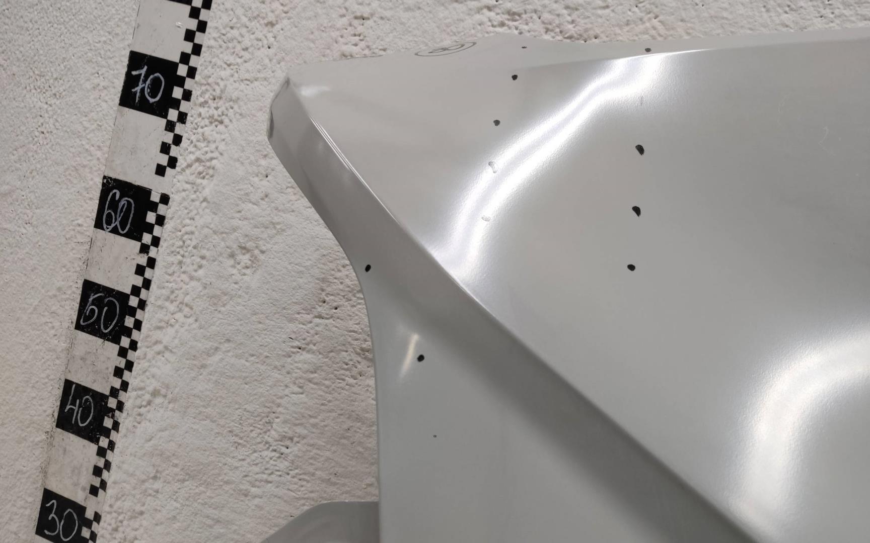 Кузовной элемент