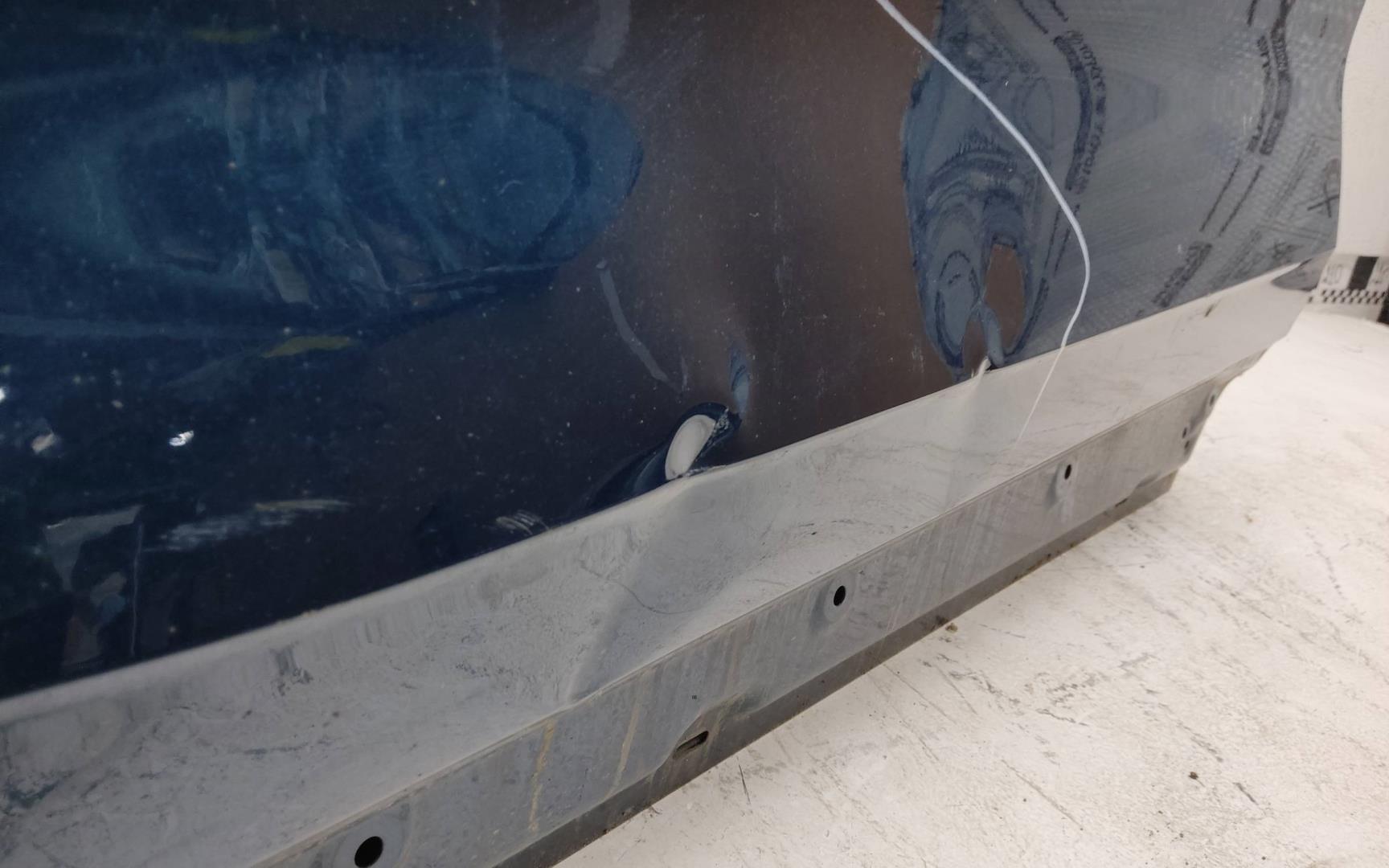 Дверь передняя левая