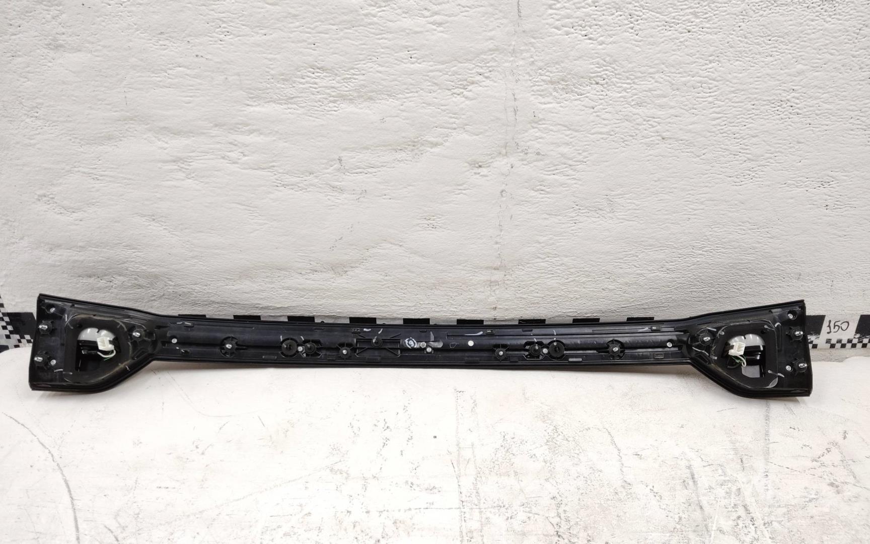 Фонарь задний