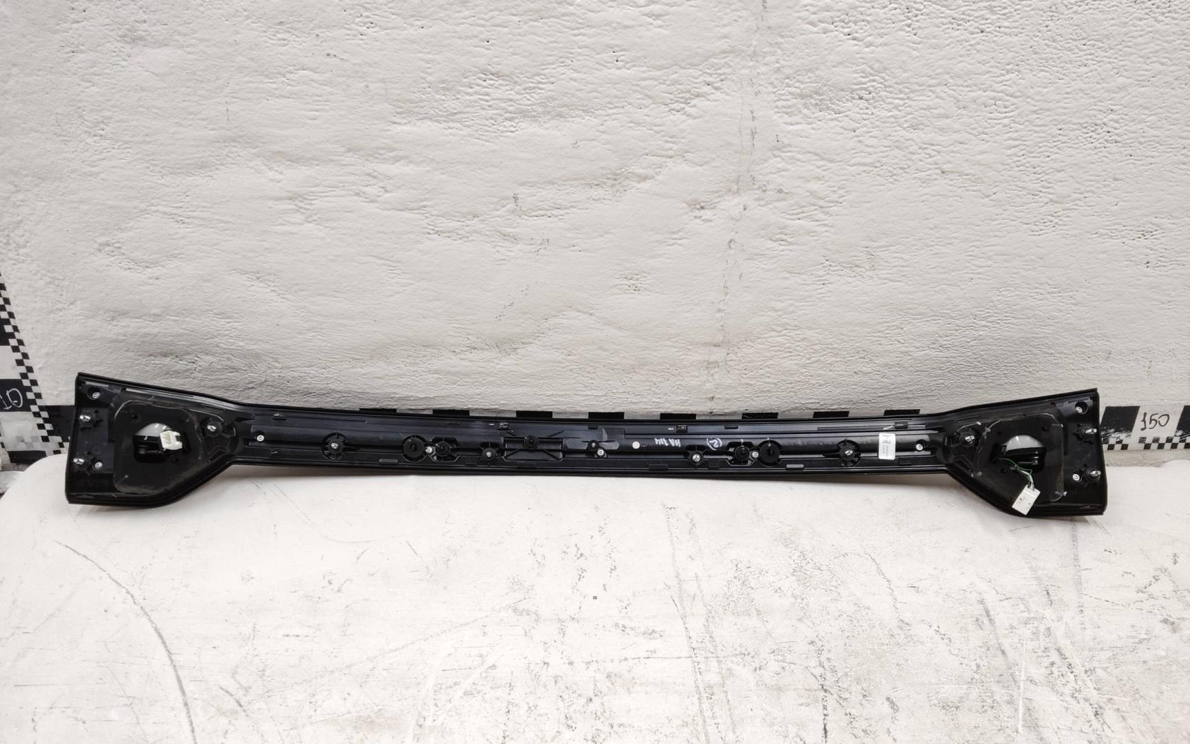 Фонарь задний