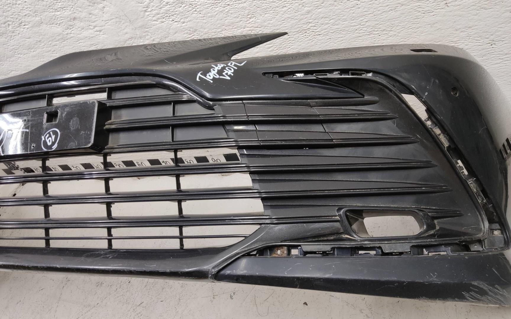 Бампер передний