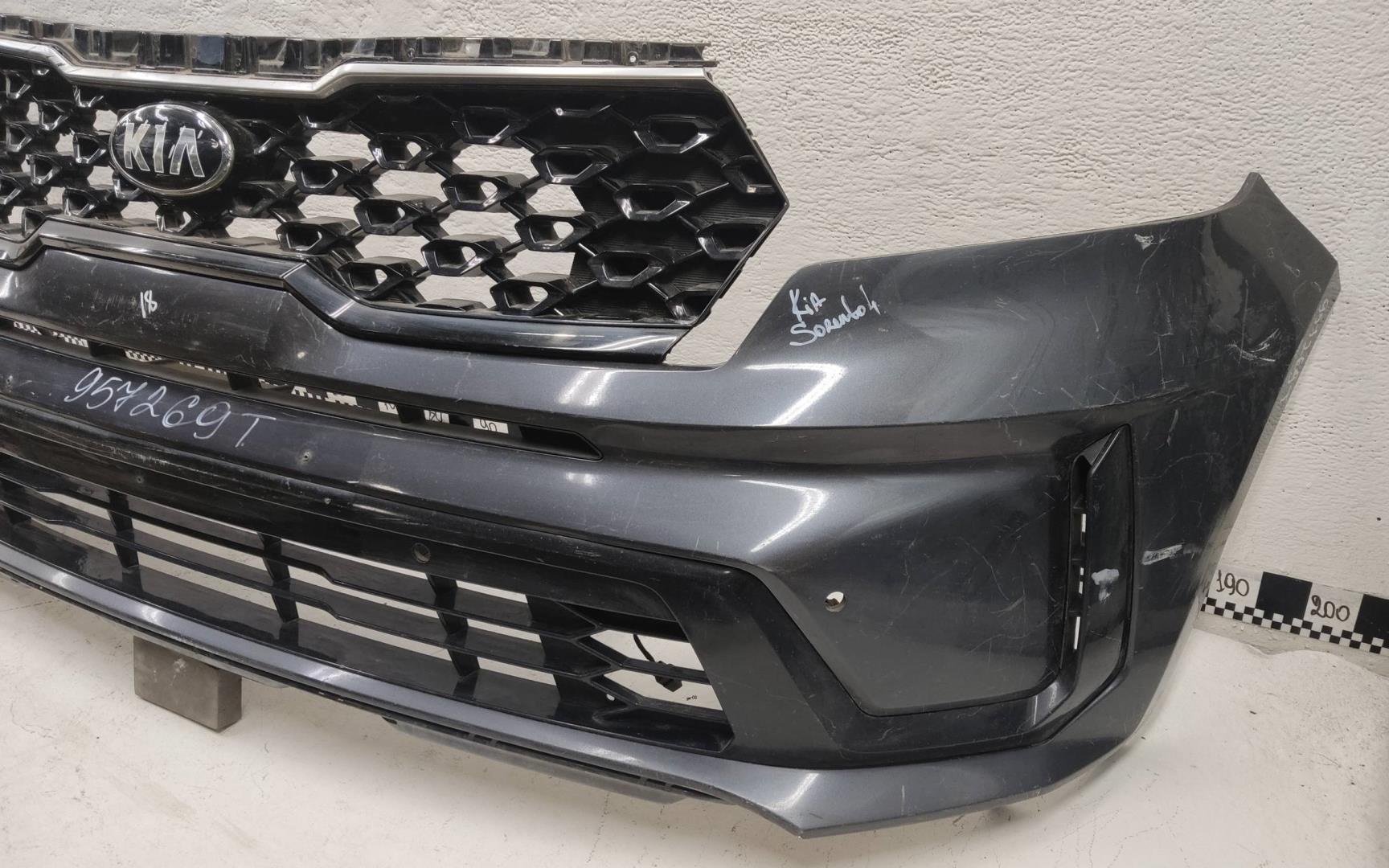 Бампер передний