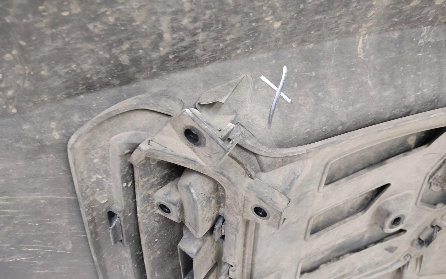 Бампер передний