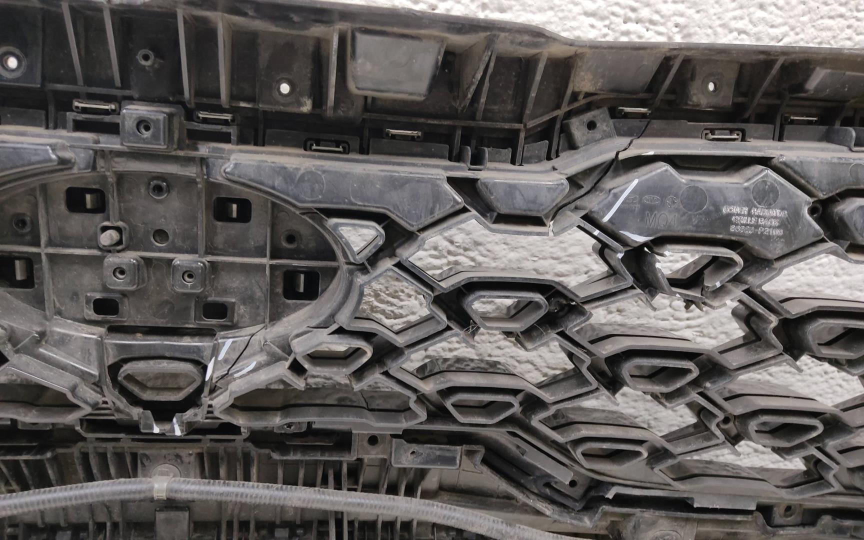 Бампер передний