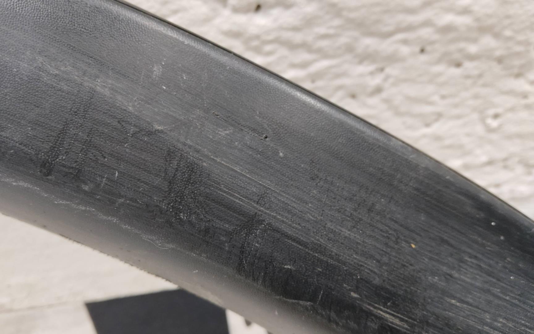 Накладка заднего крыла левого