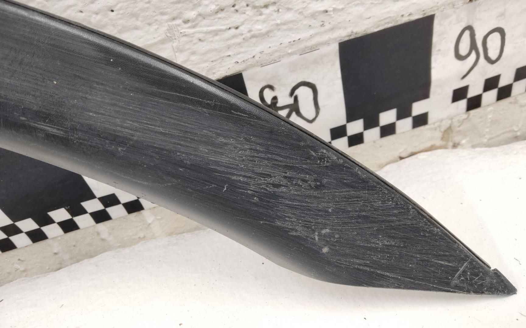 Накладка заднего крыла левого