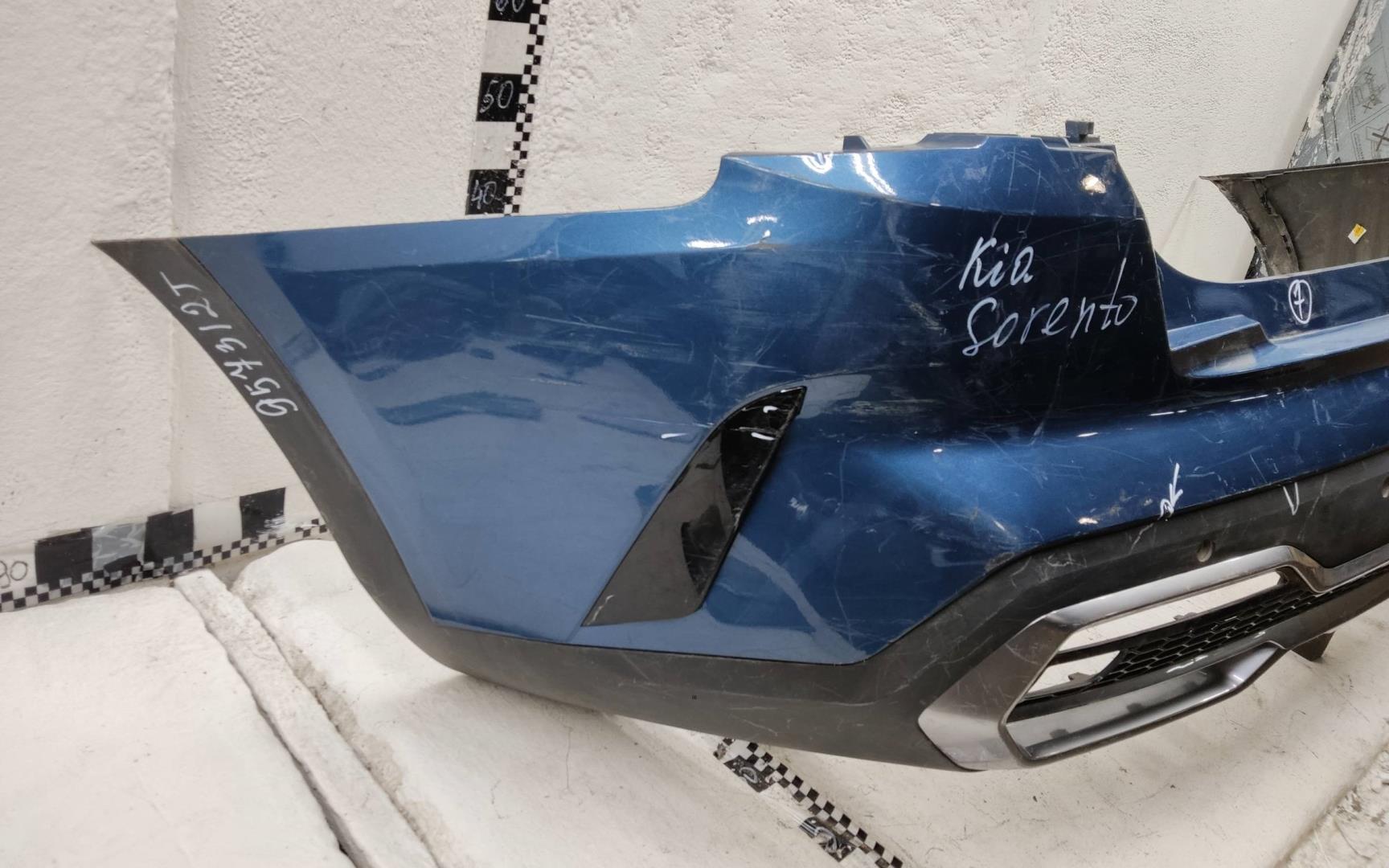 Бампер задний