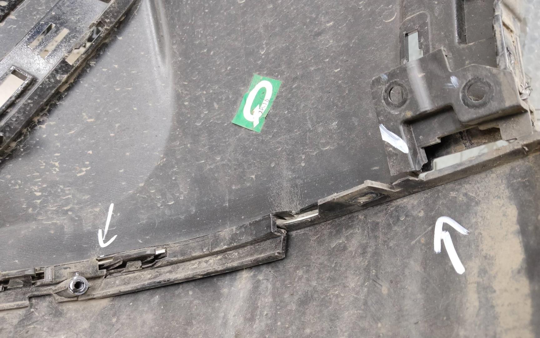 Бампер передний