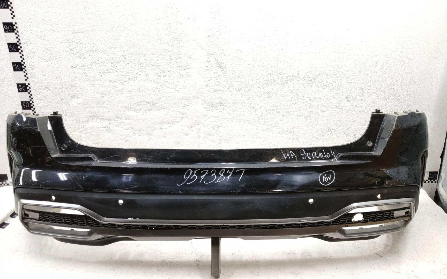 Бампер задний