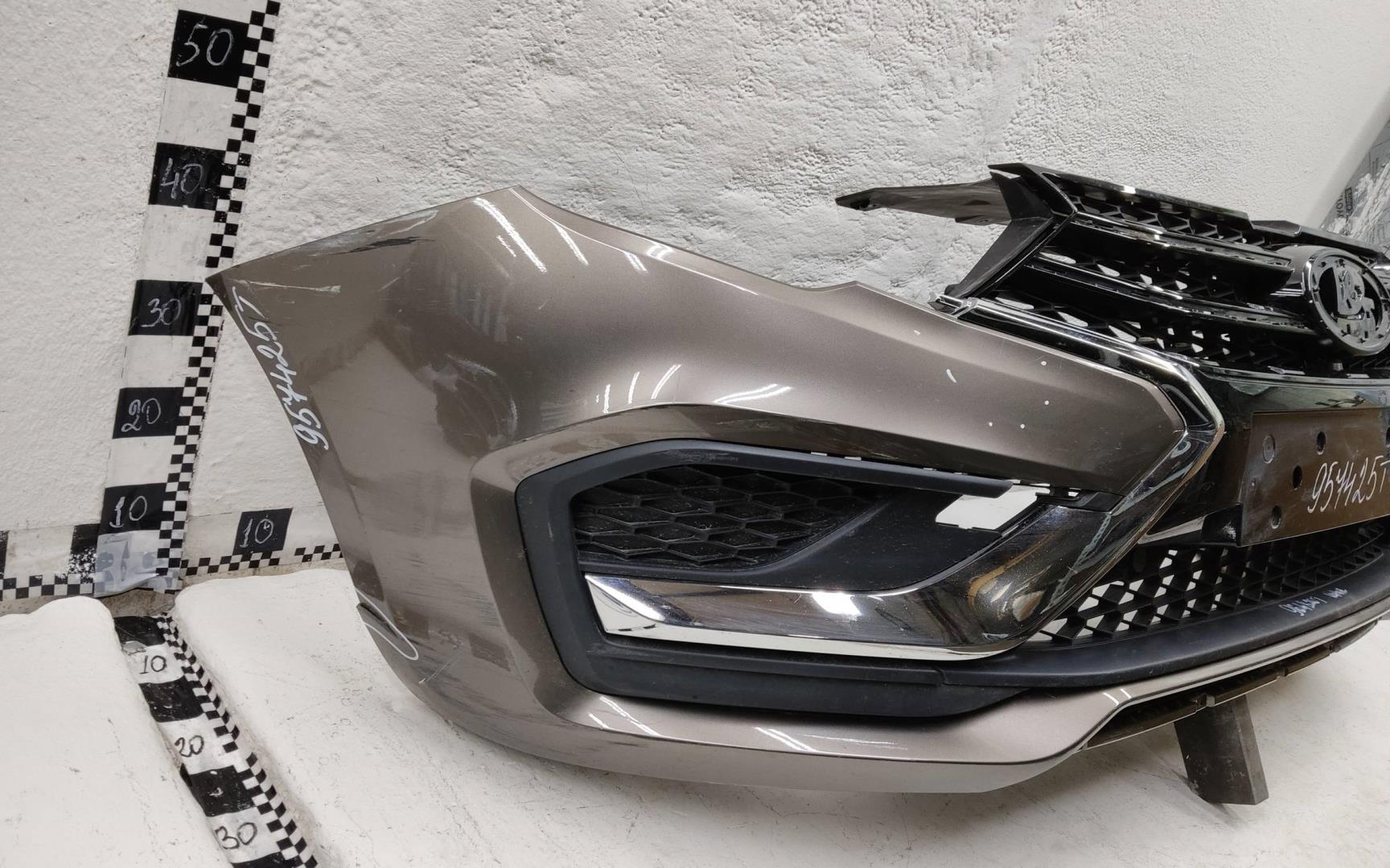 Бампер передний