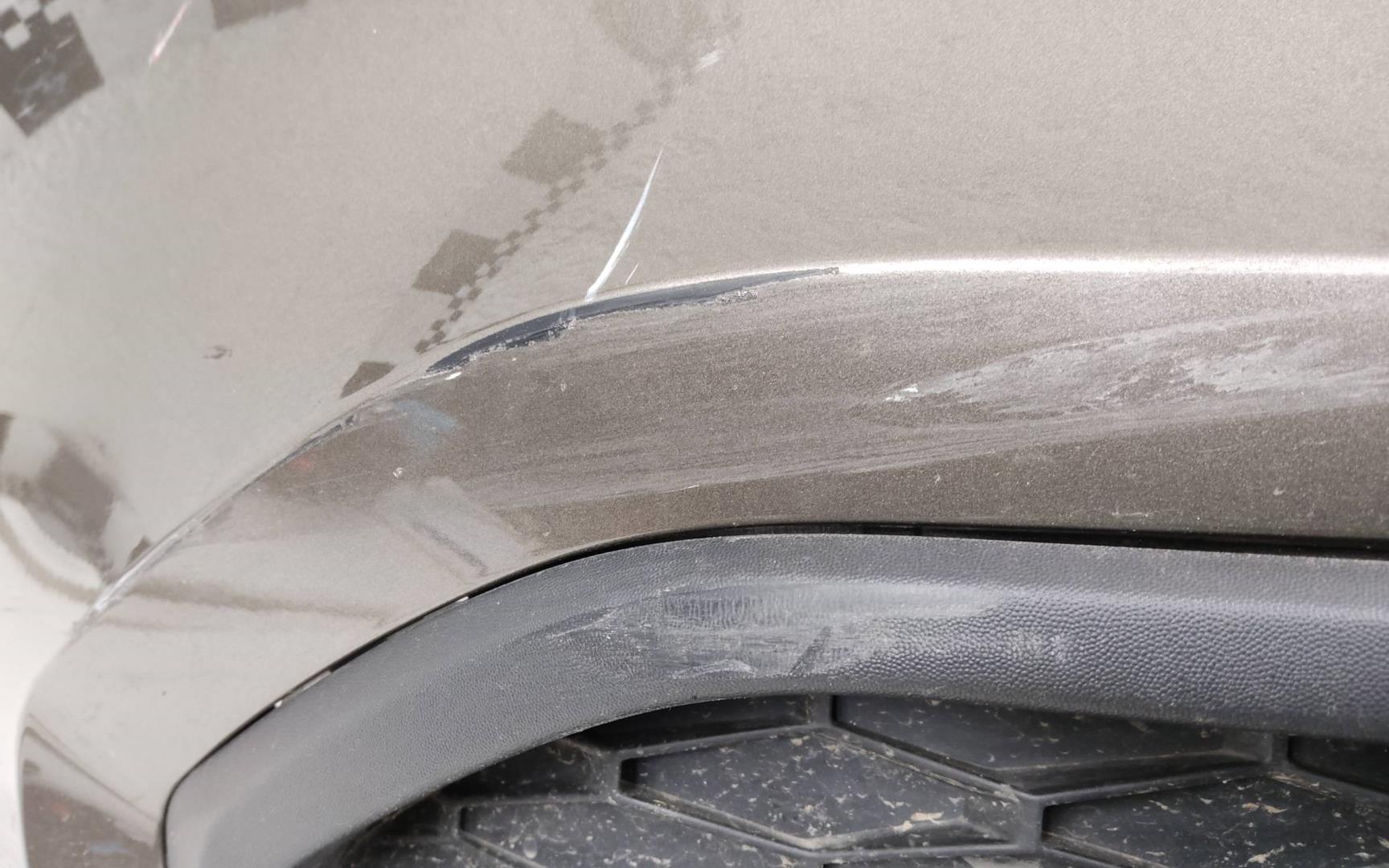 Бампер передний