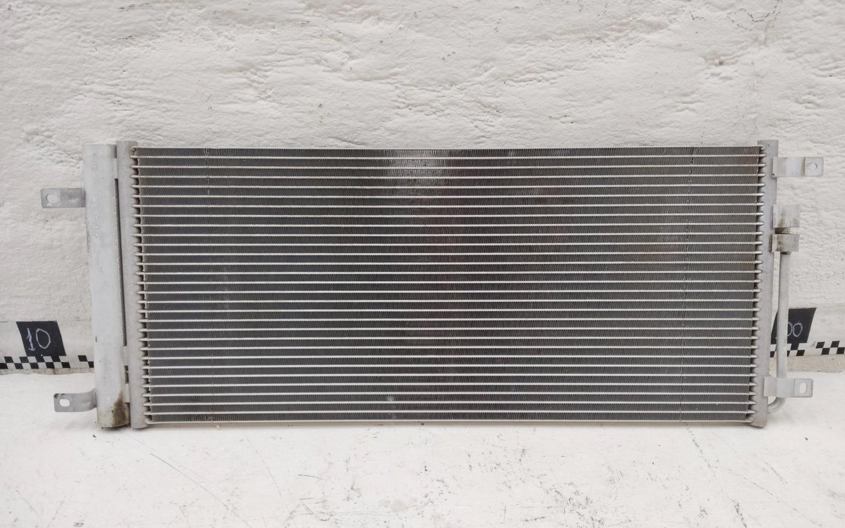 Радиатор кондиционера / конденсер