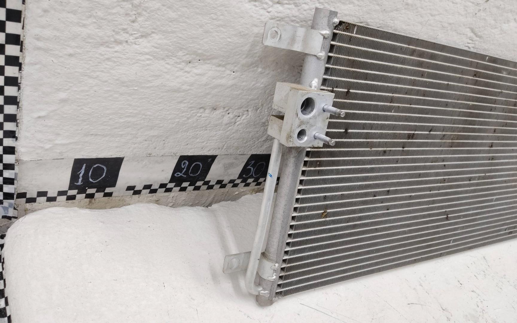 Радиатор кондиционера / конденсер