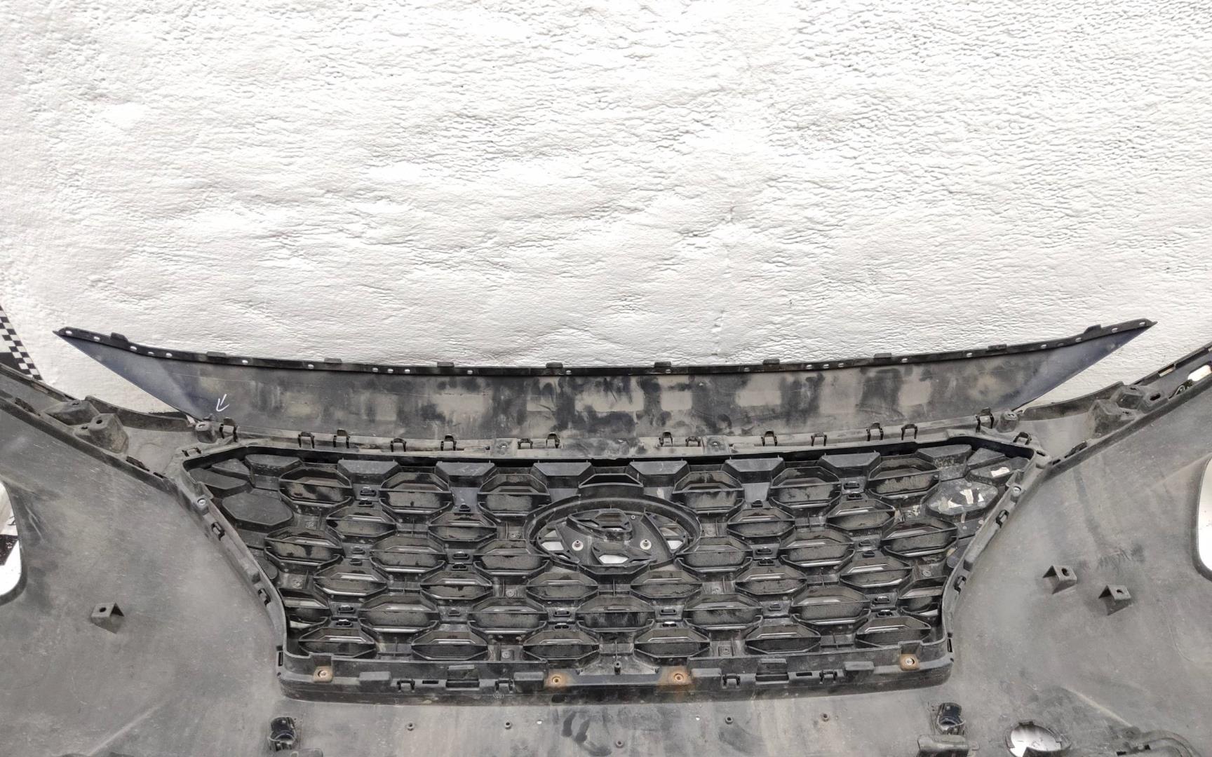 Бампер передний