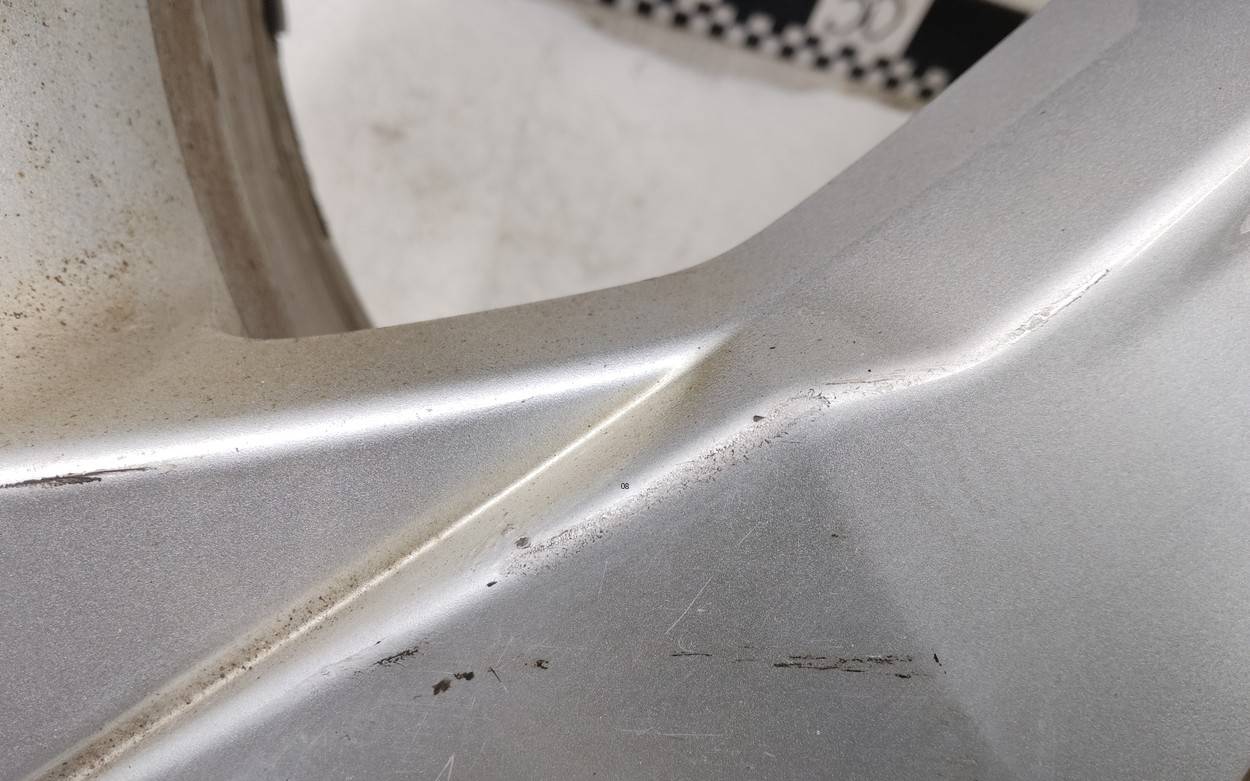 Диск колесный литой легкий сплав