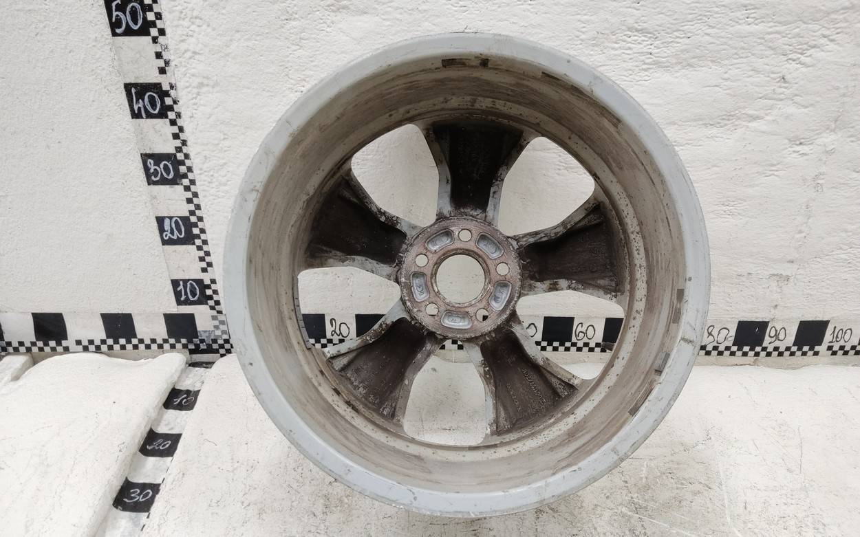 Диск колесный литой легкий сплав