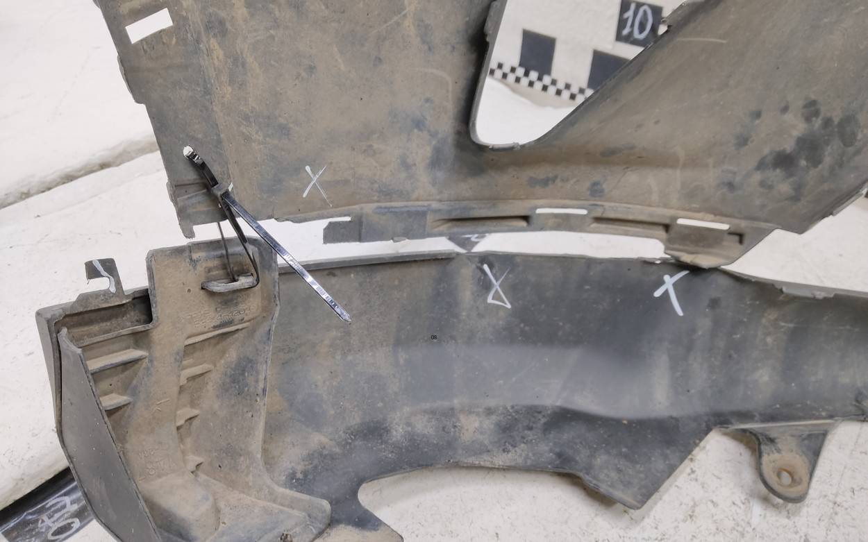 Бампер передний