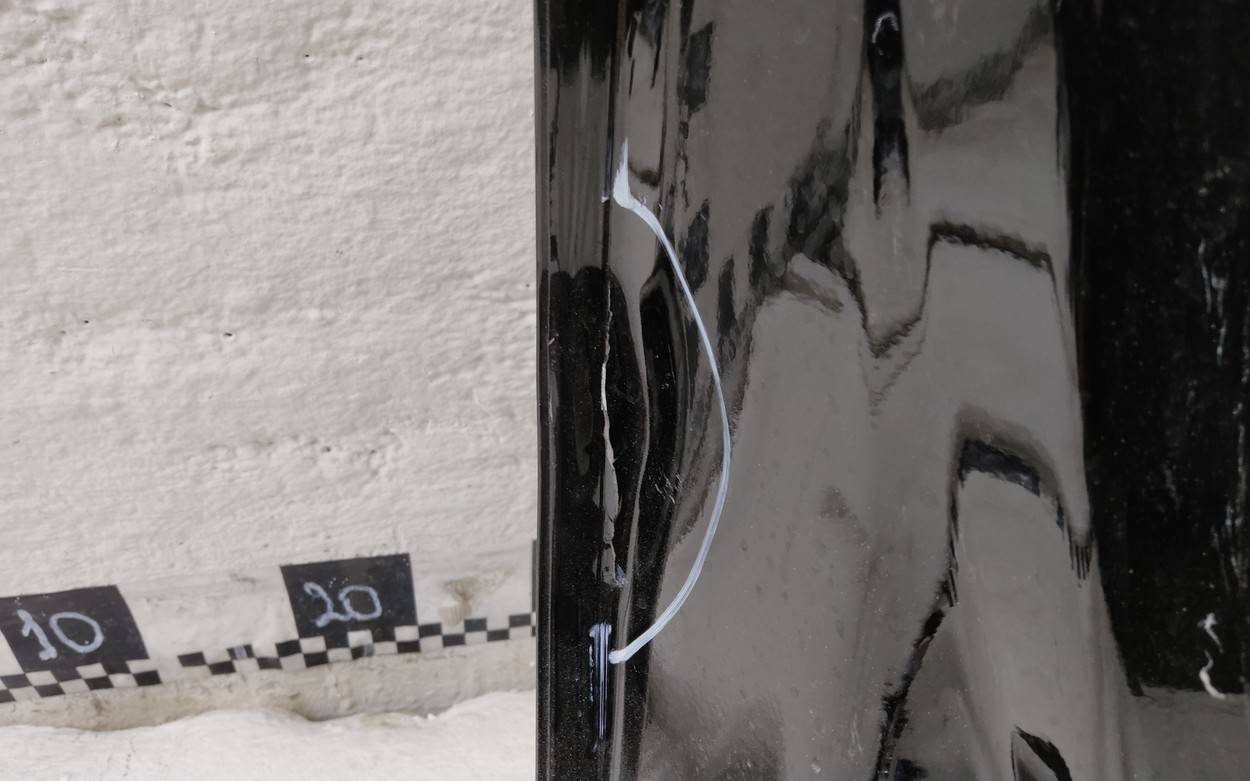 Дверь передняя левая