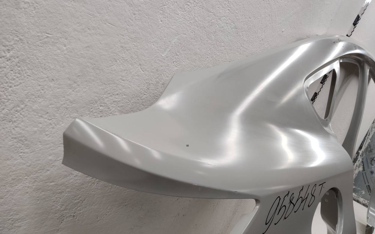 Кузовной элемент