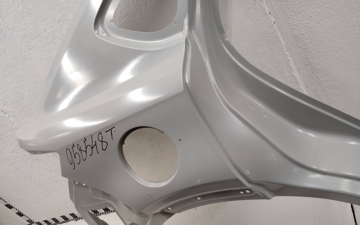 Кузовной элемент