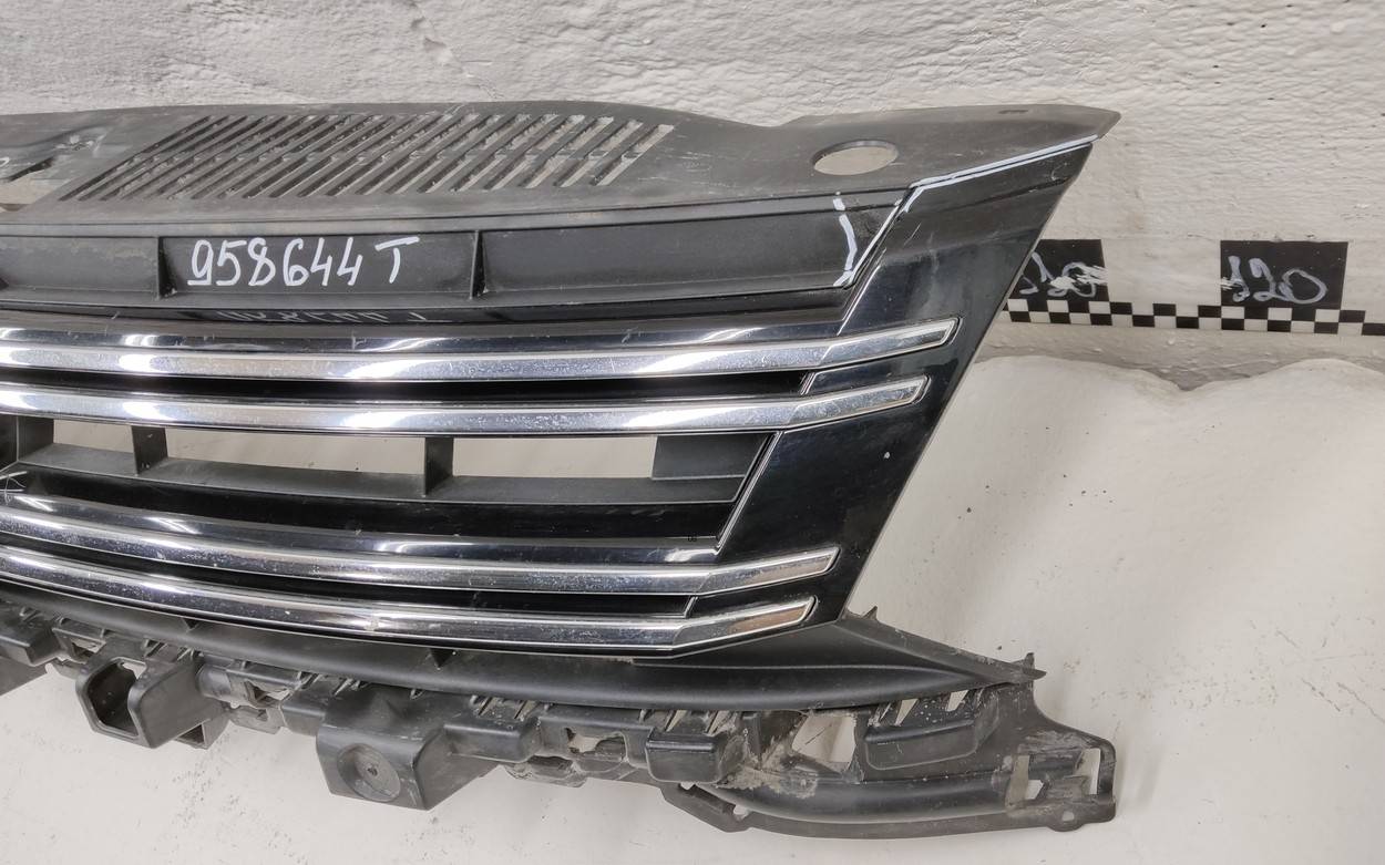 Решетка радиатора