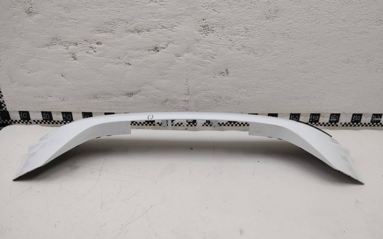 Накладка крышки багажника