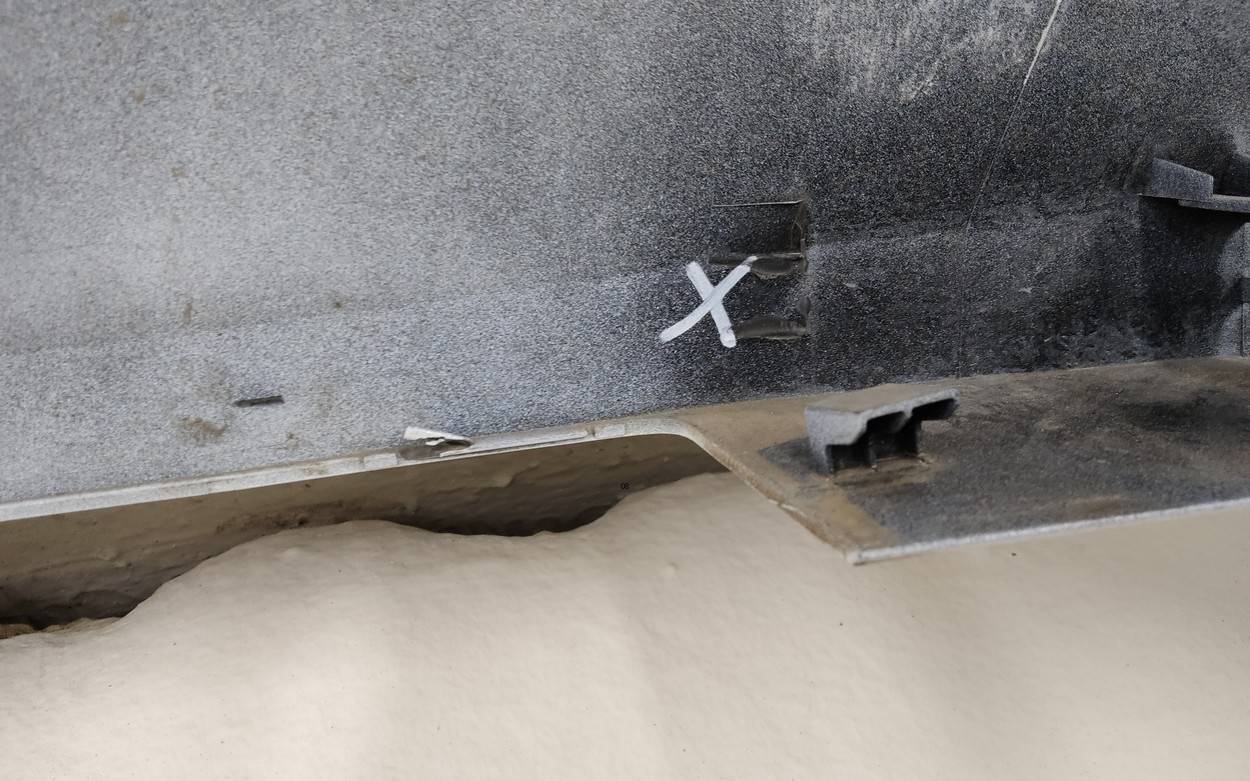 Накладка крышки багажника