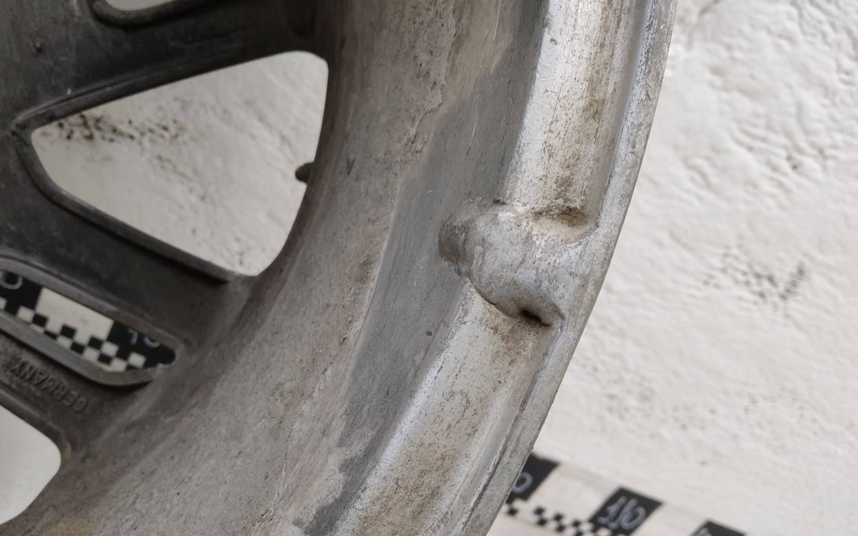 Диск колесный литой легкий сплав