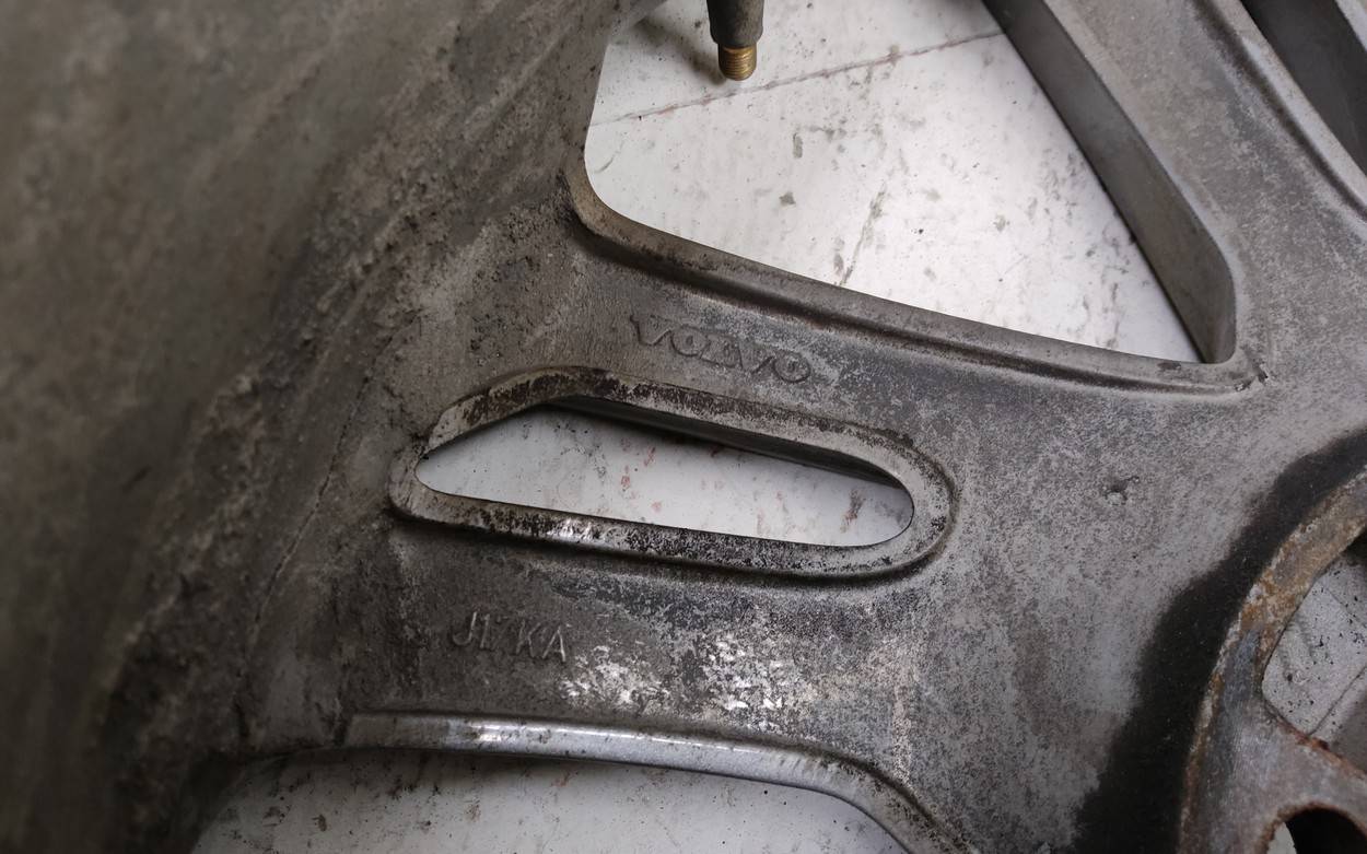 Диск колесный литой легкий сплав