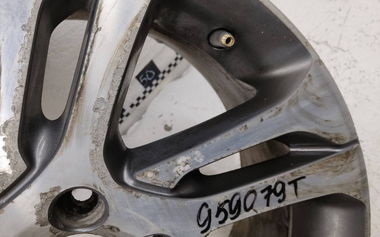 Диск колесный литой легкий сплав