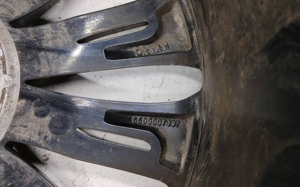 Диск колесный литой