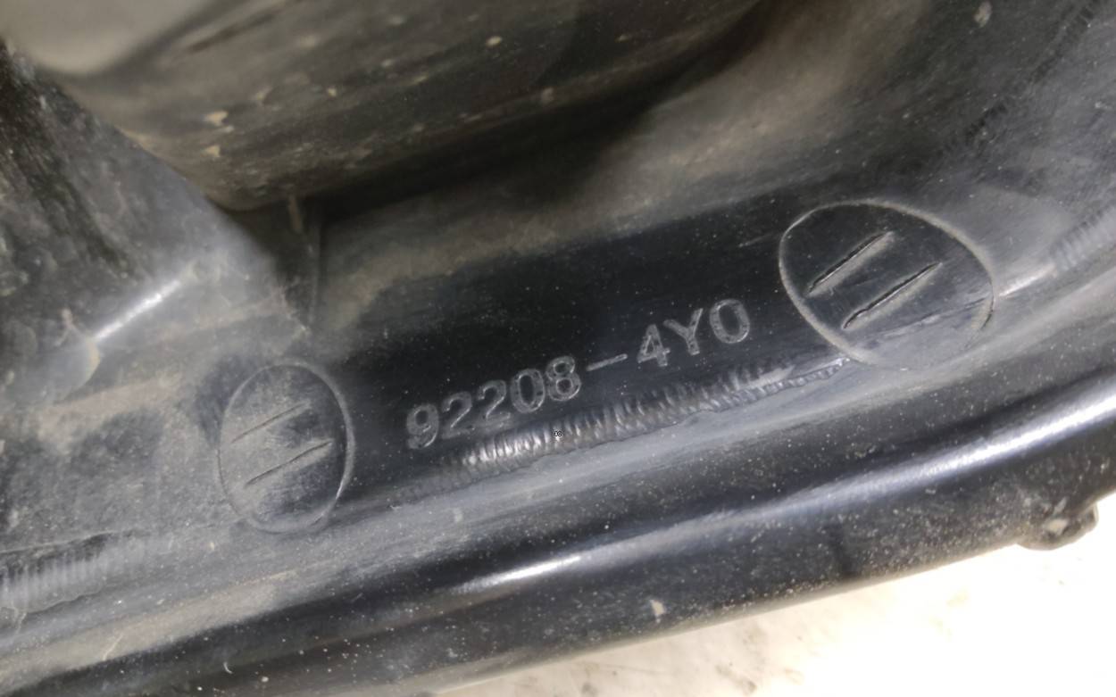 Фара противотуманная правая