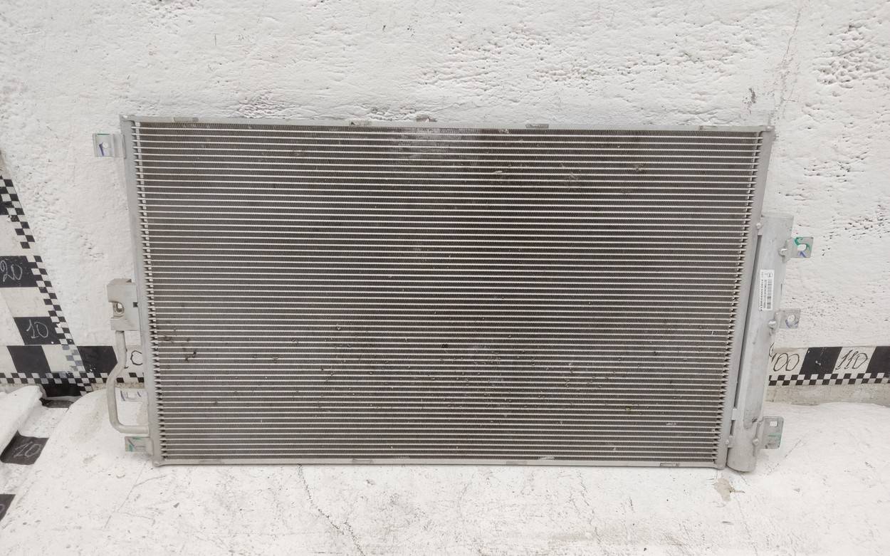 Радиатор кондиционера / конденсер