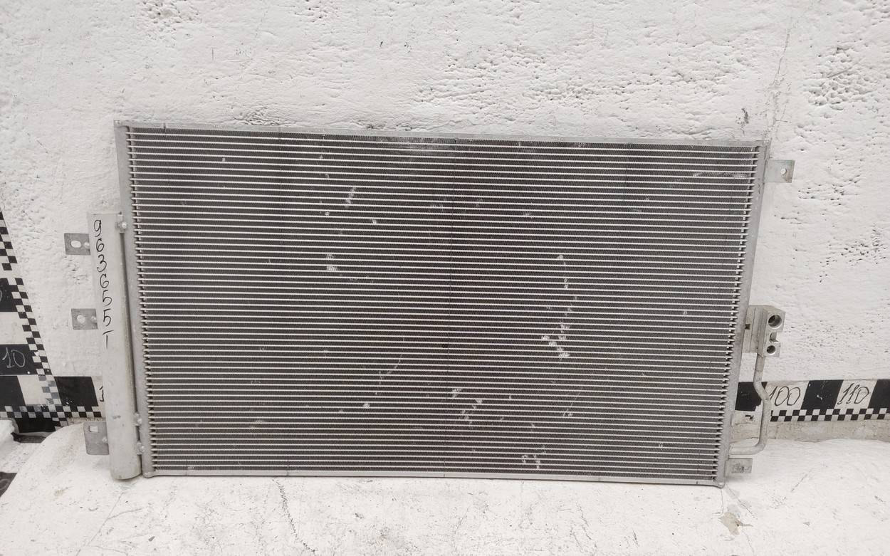 Радиатор кондиционера / конденсер