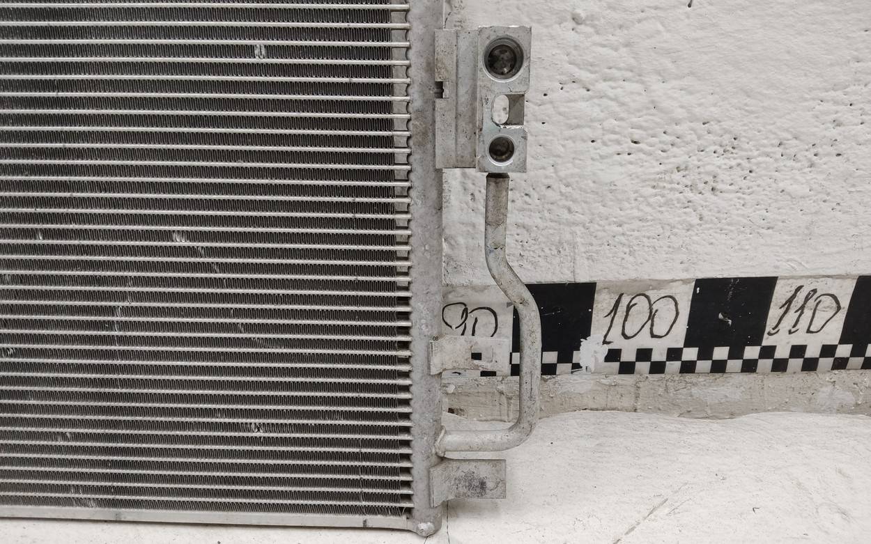 Радиатор кондиционера / конденсер