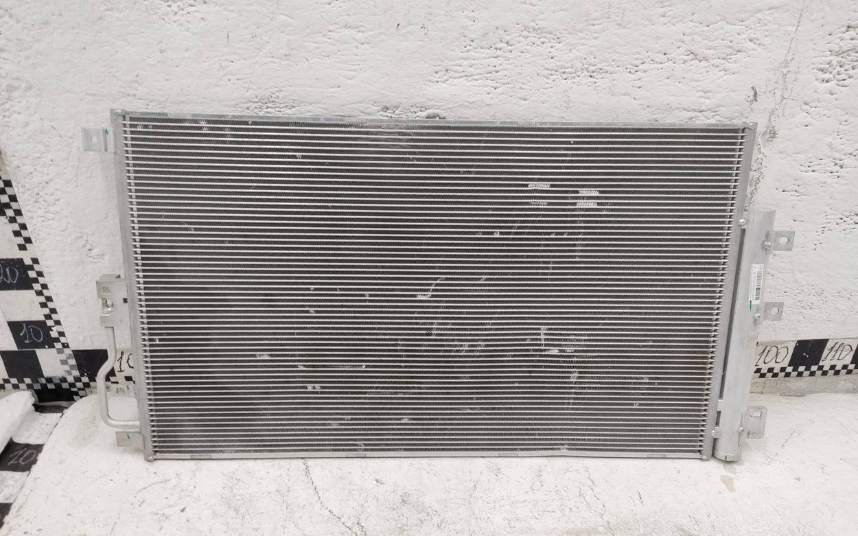 Радиатор кондиционера / конденсер