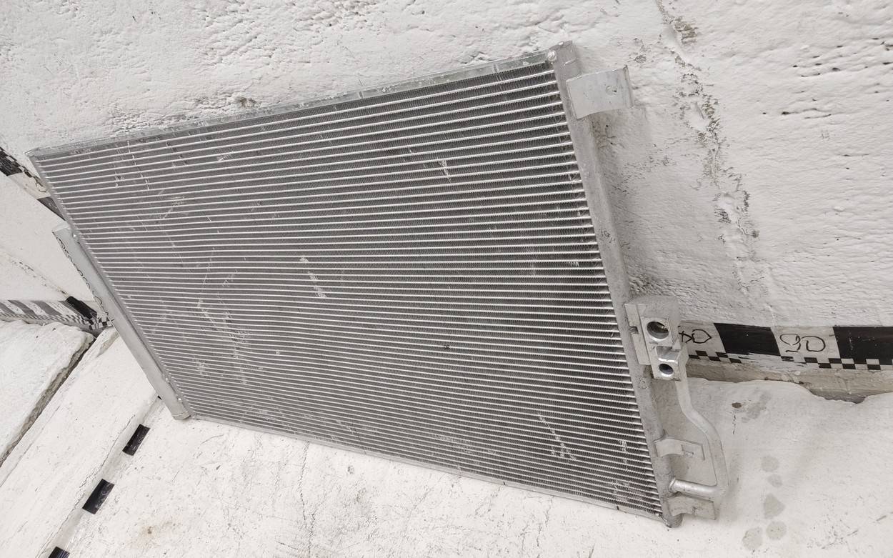 Радиатор кондиционера / конденсер