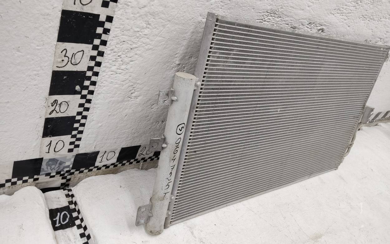 Радиатор кондиционера / конденсер
