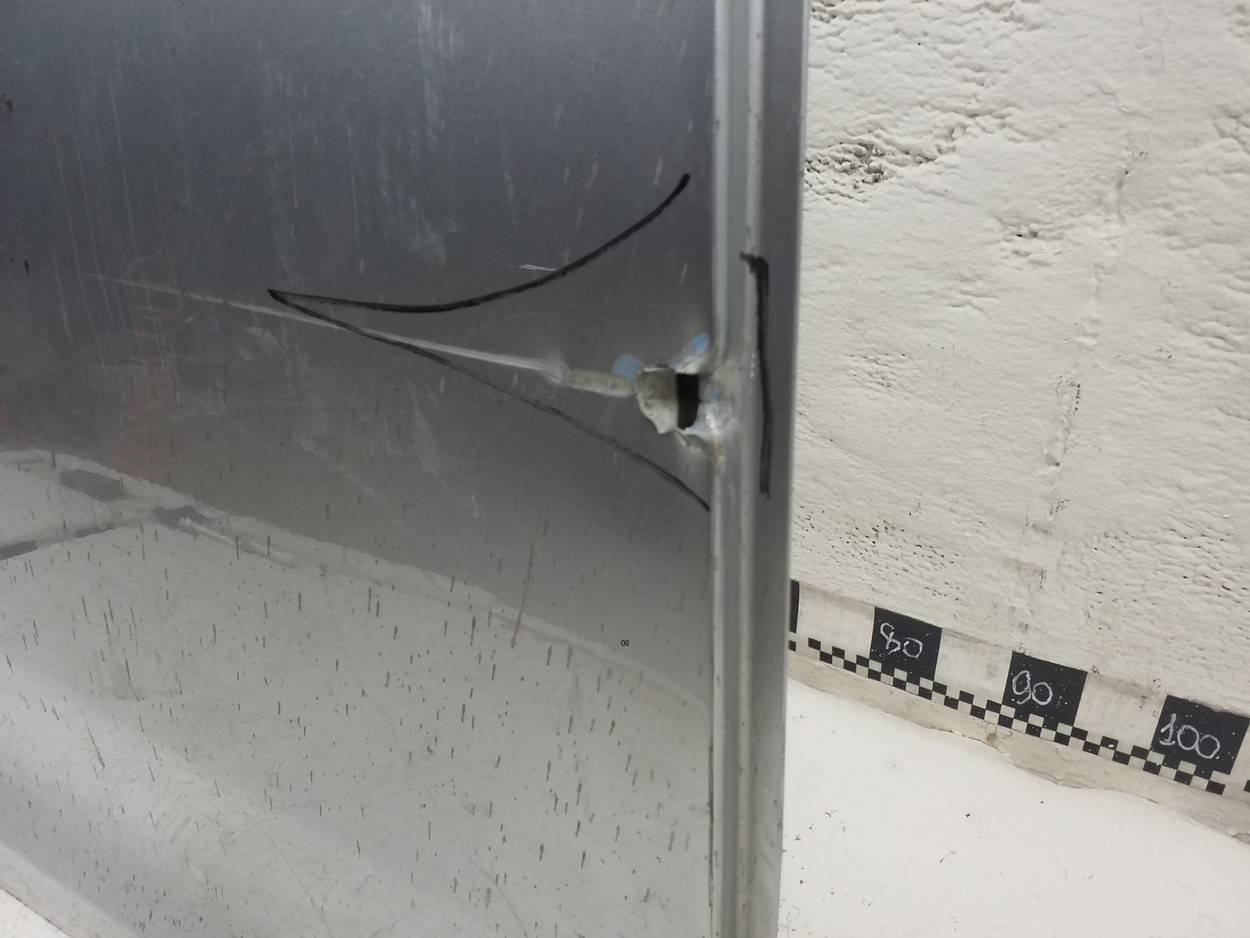 Дверь задняя правая