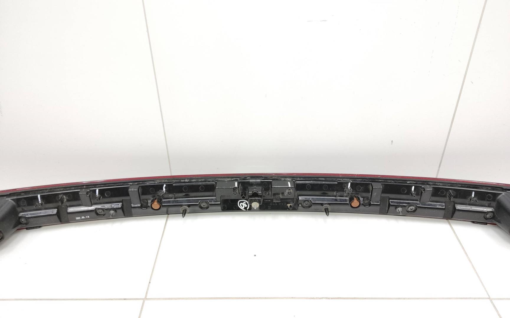 Фонарь задний