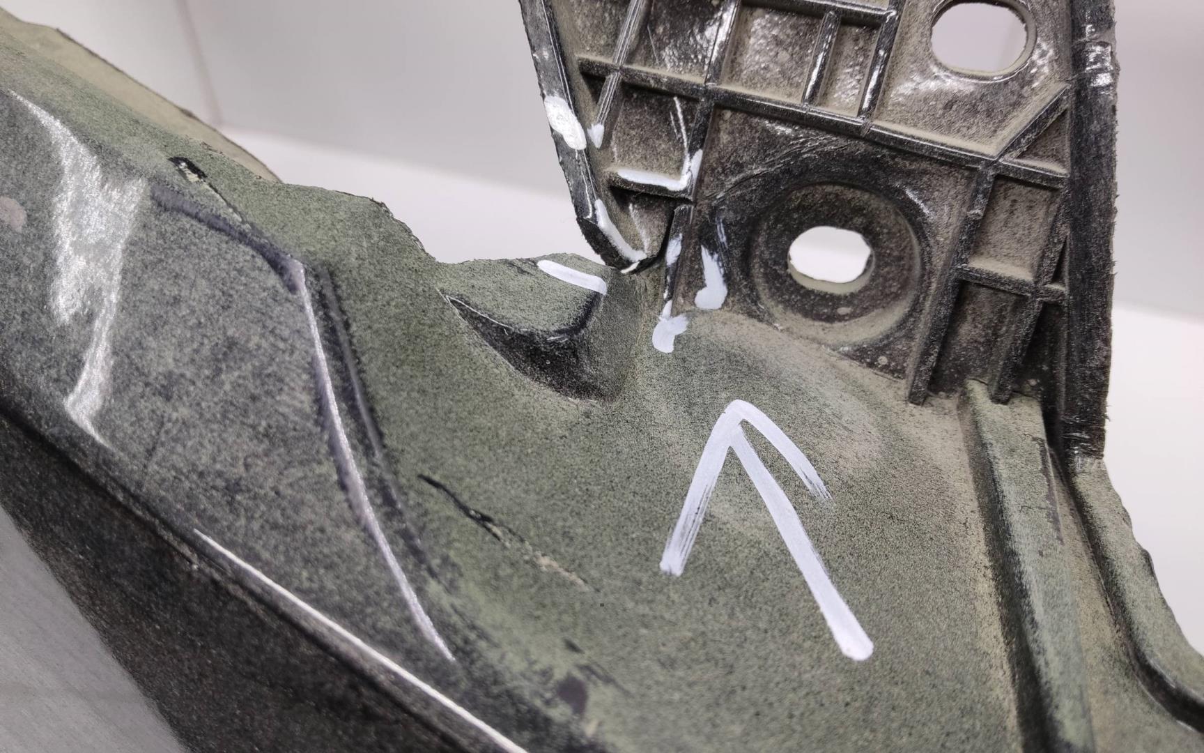 Бампер передний