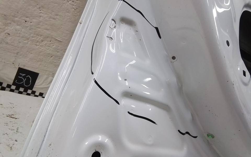 Дверь передняя левая